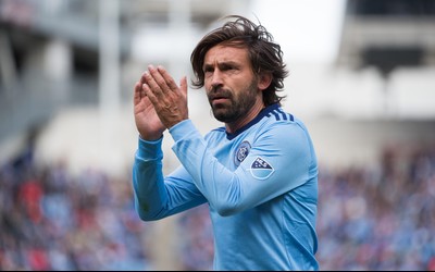 冠竞电竞播报-训练赛名场面